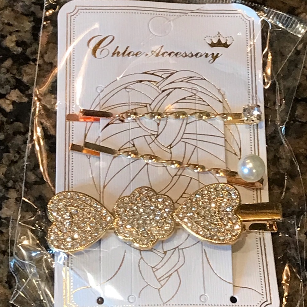 Chloe Accessories set of 3 hair pins.  NWT